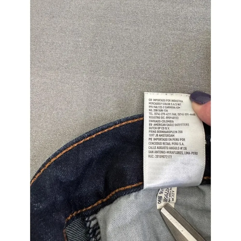 American Eagle Outfitters Jegging Jeans Super Stretch Dark Wash Women's 12 Short - Picture 9 of 12